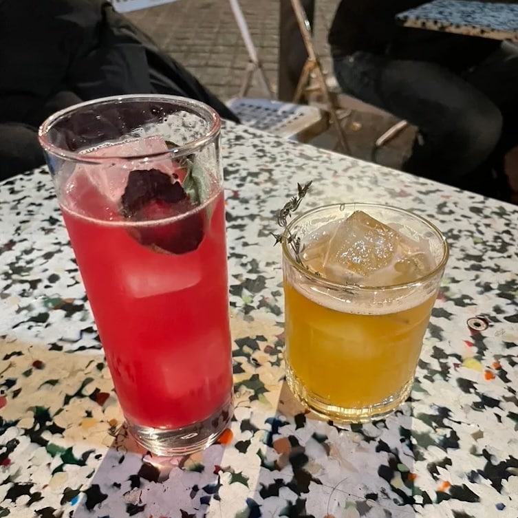 Apotek Bar Marseille cocktails végétaux herbacés
